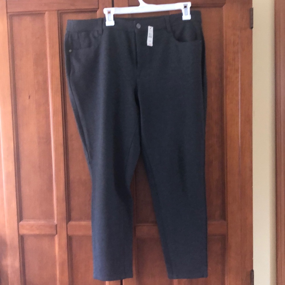 Grey Ponte jeggings from Talbot. Never worn.